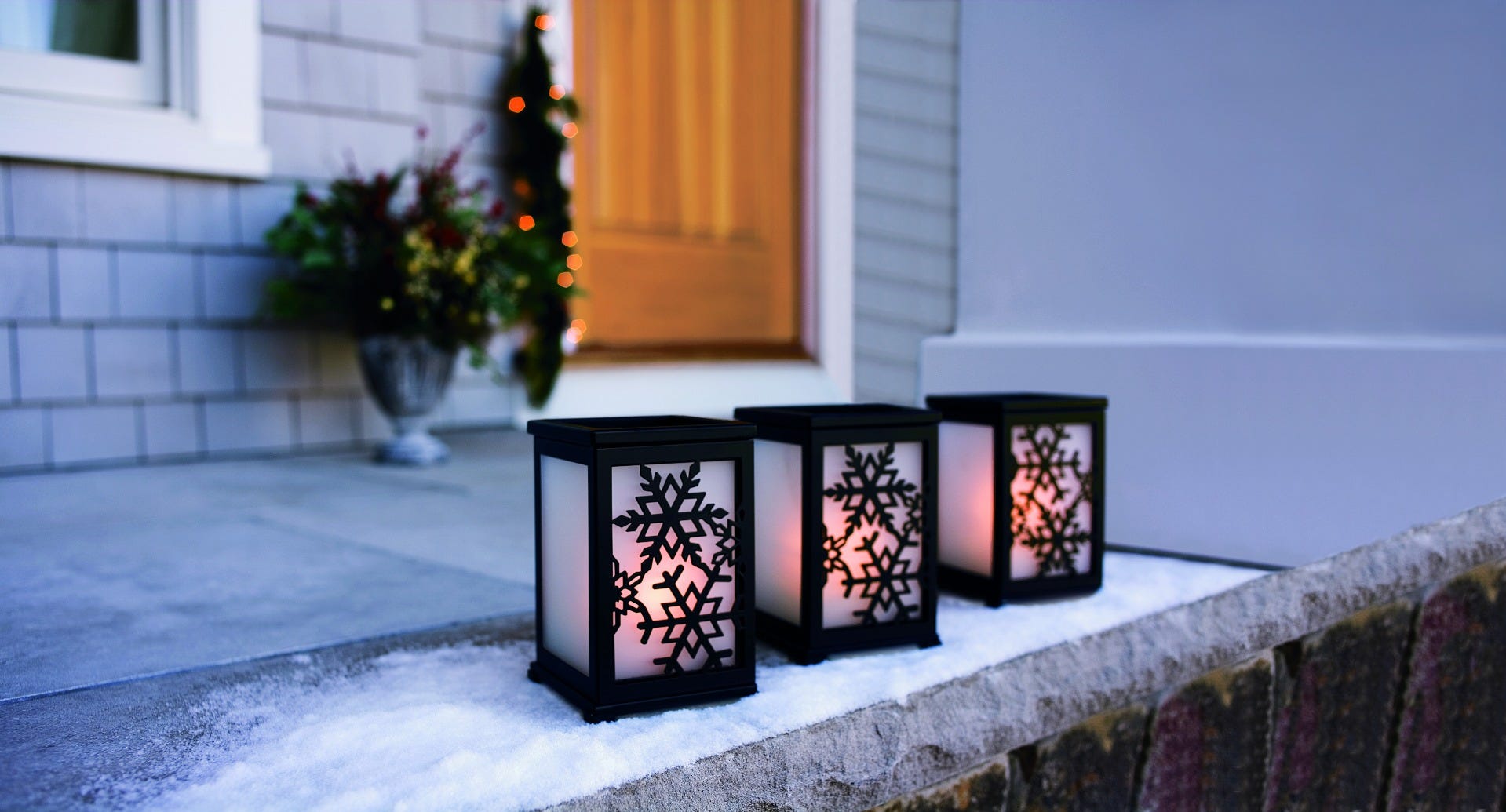 Change-O-Luminary™ Candle Holder - PartyLite US