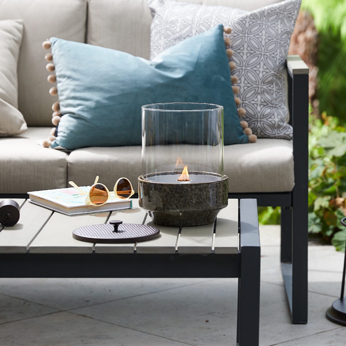 Fragrance Flame™ – Outdoor - PartyLite US